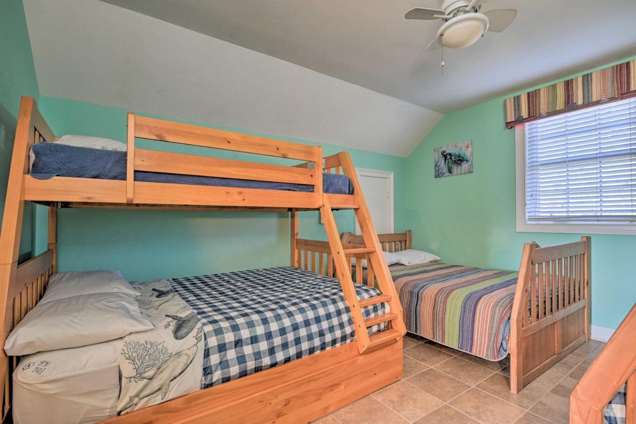 Charming Bermuda Bay Hideaway With Game Room! Myrtle Beach Esterno foto